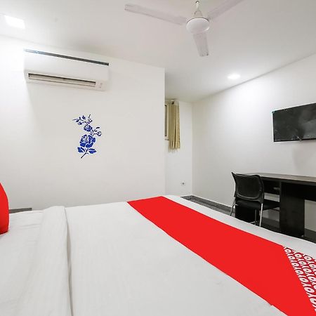 My Comfortable Hotel ニューデリー エクステリア 写真