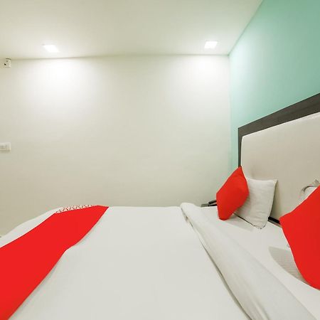 My Comfortable Hotel ニューデリー エクステリア 写真