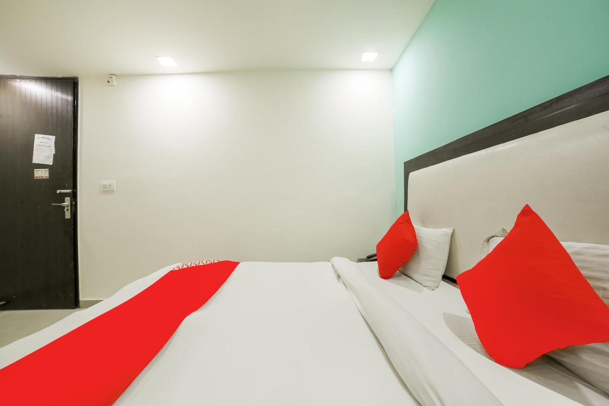My Comfortable Hotel ニューデリー エクステリア 写真